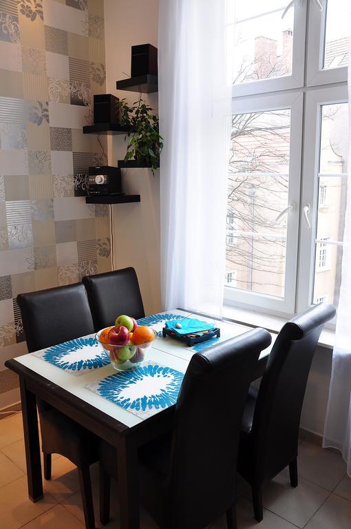Long Street Apartment Гданск Екстериор снимка