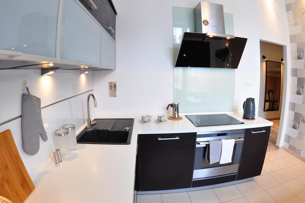 Long Street Apartment Гданск Екстериор снимка