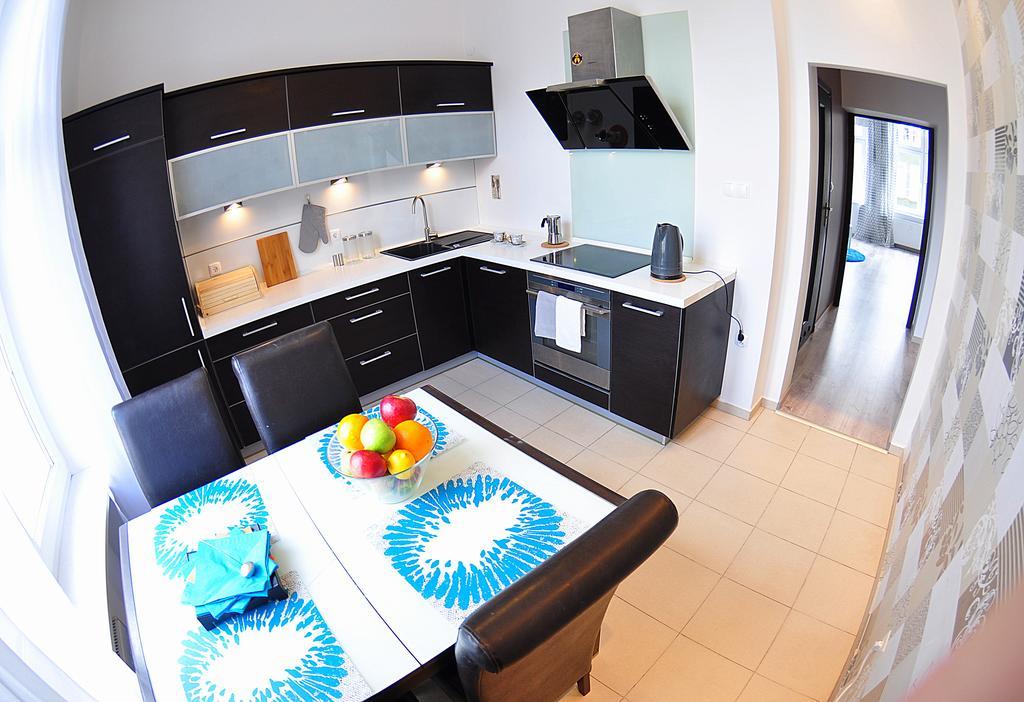 Long Street Apartment Гданск Екстериор снимка