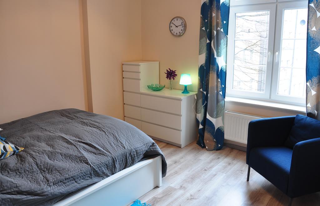 Long Street Apartment Гданск Екстериор снимка