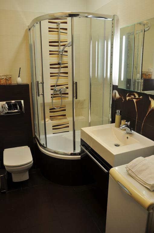 Long Street Apartment Гданск Екстериор снимка